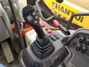Экскаватор-погрузчик Volvo BL71B 28