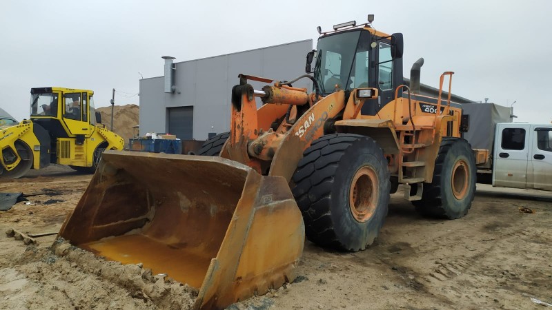 Фронтальный погрузчик DOOSAN MEGA 400-V