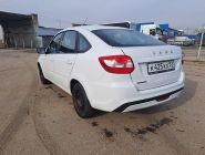 Lada Granta лифтбек 3