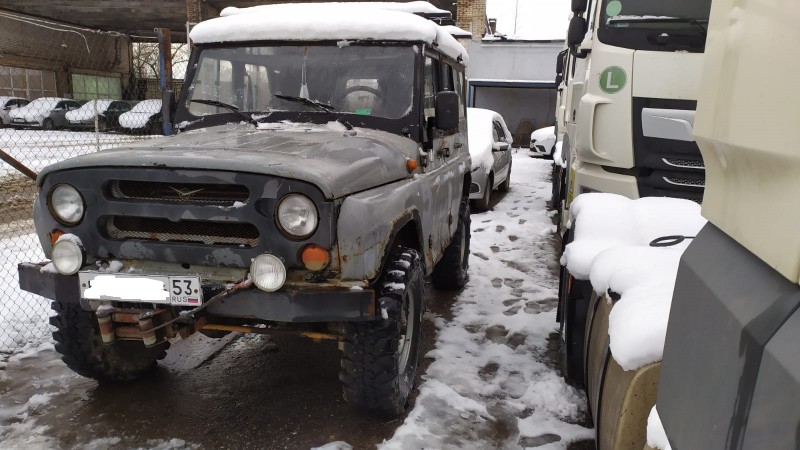УАЗ-31519
