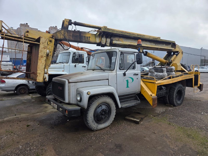 Автогидроподъемник АГП-18.04 на шасси ГАЗ-3307