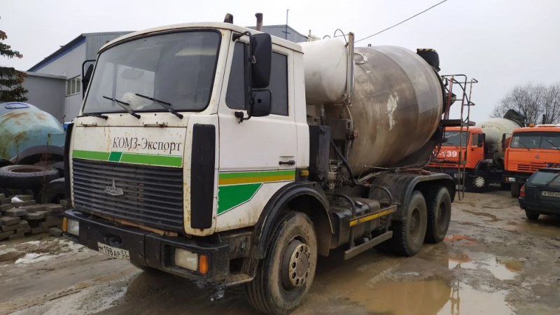Автобетоносмеситель 69364S на шасси МАЗ-5516