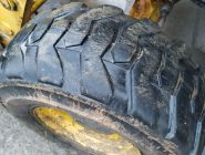 Экскаватор-погрузчик RUNMAX SE440 5