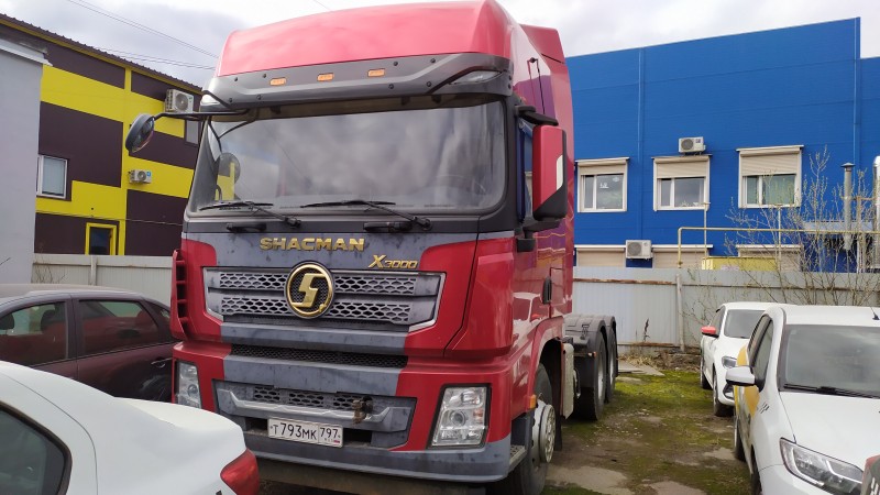 Седельный тягач Shacman SX4258 6x4