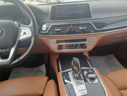 BMW 7 серия 3.0 AT 15