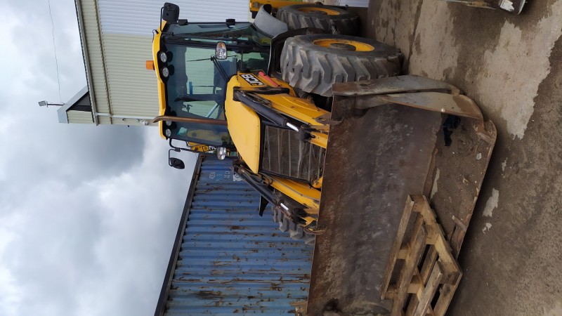 Экскаватор-погрузчик JCB 3CX Super