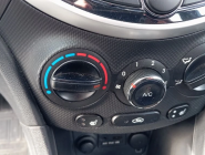 Hyundai Solaris 1.6 AT Comfort 13