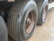 Полуприцеп шторный Krone SD 8